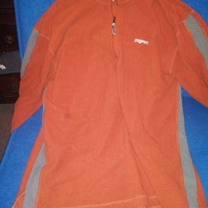 Transport pullover